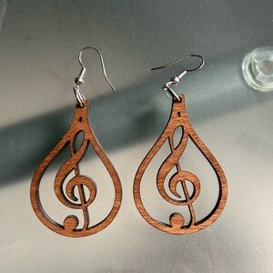 EUC Wooden Lasercut Music Treble Clef Dangle Earrings